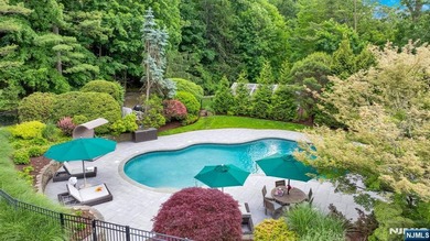A truly once in a generation offering, this East Hill estate is - photo 35