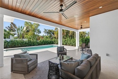 Exciting opportunity for new construction on a rare lot and a - photo 36