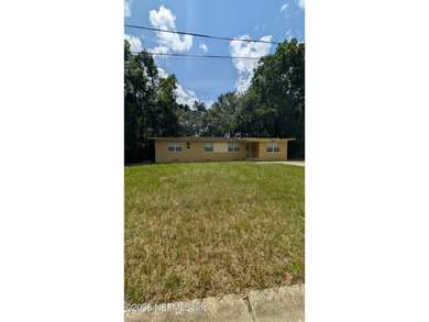 St. Johns River Home Sale Pending in Jacksonville Florida