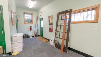 Versatile commercial building for sale in Gloucester City. This - photo 8