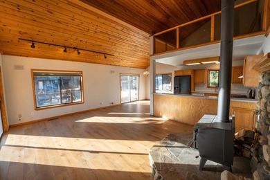 Perched atop the backroads of Donner Lake, 14740 Denton Ave - photo 12