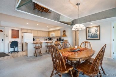 Gorgeous panoramic views, large custom Screened in deck designs