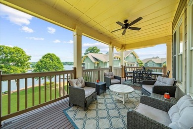 PRICED TO SELL!! Unbelievable price for a lake front home on - photo 14