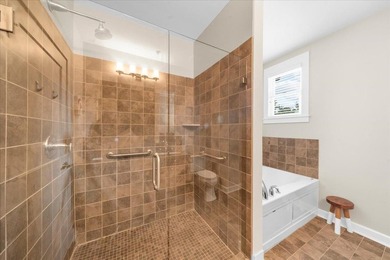 PRICED TO SELL!! Unbelievable price for a lake front home on - photo 21