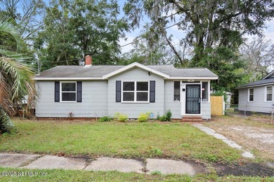 St. Johns River Home For Sale in Jacksonville Florida