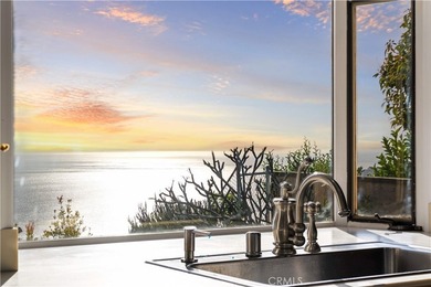 Spectacular custom built home, located in the Rancho Palos - photo 36
