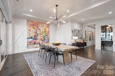 Designed by Kathryn Lilly Interiors, this light-filled - photo 2
