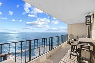 Wake up to breathtaking ocean views from this 3-bedroom, 2-bath - photo 14
