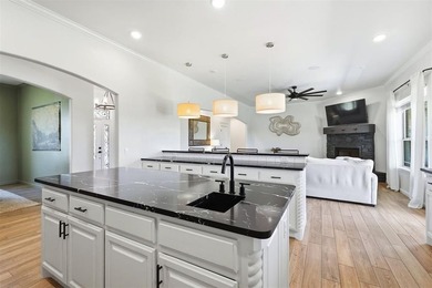 Welcome to this fully customized home on 1.4 acres with a pond! - photo 15