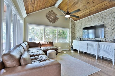 Welcome to your dream Lake Harding waterfront home-where - photo 27