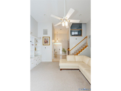 Welcome to this exquisite property located in the desirable - photo 8