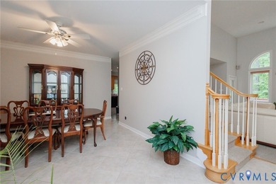Welcome to this exquisite property located in the desirable - photo 10