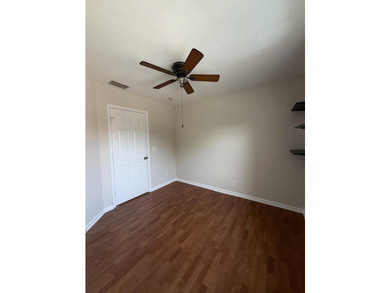 Beautifully updated corner-unit townhome in the desirable Summit - photo 14