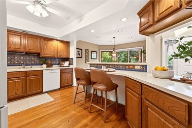 Welcome to 15 Foxborough Lane! This beautifully maintained - photo 20
