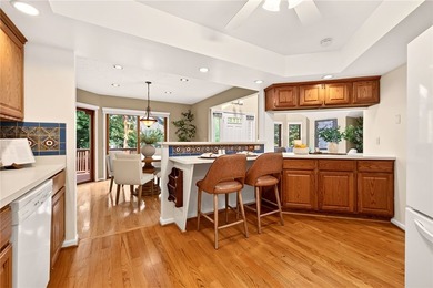 Welcome to 15 Foxborough Lane! This beautifully maintained - photo 22