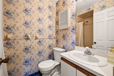 Welcome to 15 Foxborough Lane! This beautifully maintained - photo 30