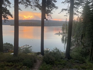 Lakefront *Creek Cabin* on Bucks Lake. Welcome to the Creek - photo 30
