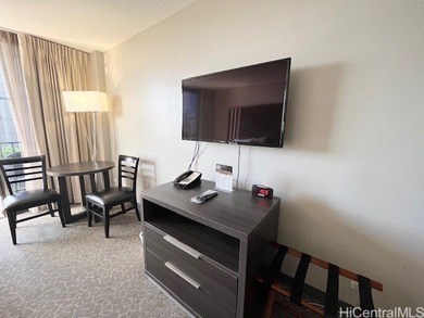 Desirable Diamond Head & ocean view unit also come with one - photo 6