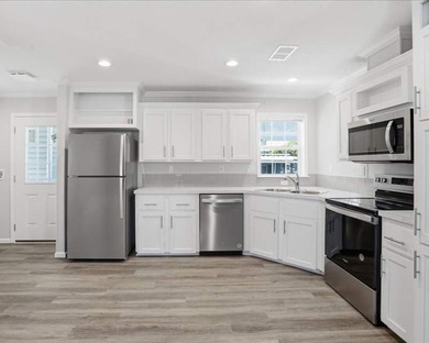 This 1047 square foot manufactured home built in 2024 by Jaco - photo 6
