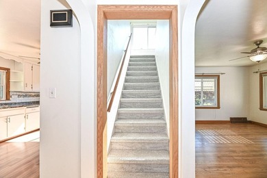 Welcome home to this beautifully updated 3 BDRM, 2-bath - photo 11