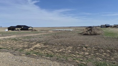 Get a jump start on your build near Lake Sakakawea! with Custom - photo 12