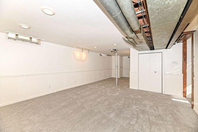 Welcome home to this beautifully updated 3 BDRM, 2-bath - photo 21