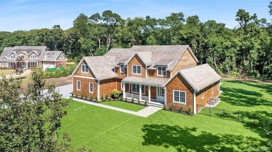Southold Stunner- New Construction This one's a North Fork - photo 1