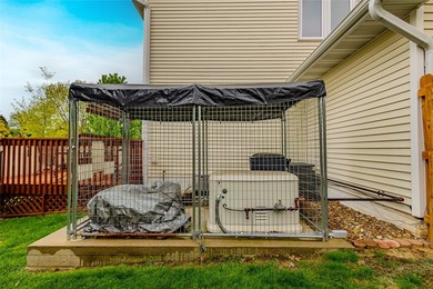Welcome to this beautiful SW 1/2 story home!! Tons of space - photo 28