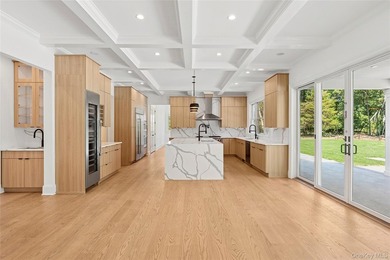 Southold Stunner- New Construction This one's a North Fork - photo 10