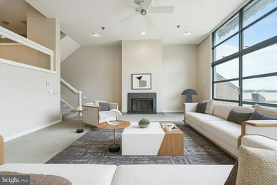 NEW PRICE, EXCELLENT OPPORTUNITY! PARKING AT YOUR DOOR! Welcome - photo 10