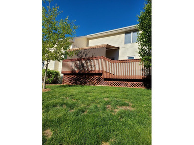 Welcome to this beautiful SW 1/2 story home!! Tons of space - photo 32