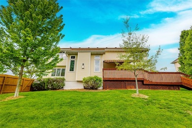 Welcome to this beautiful SW 1/2 story home!! Tons of space - photo 34