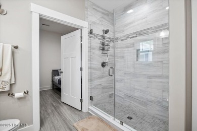 Welcome to 116 NE 35th Street, Oak Island, NC -- a turn-key - photo 38