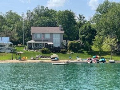 (private lake, pond, creek) Home For Sale in Sand Lake Michigan