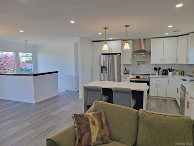 Deeded Beach and Dock Rights. Exceptional opportunity in one of - photo 10