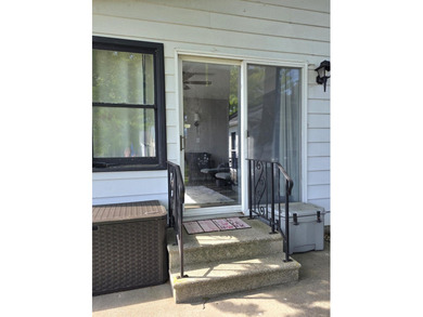 Enjoy waterfront living in this charming 2-bedroom, 1-bath home - photo 14