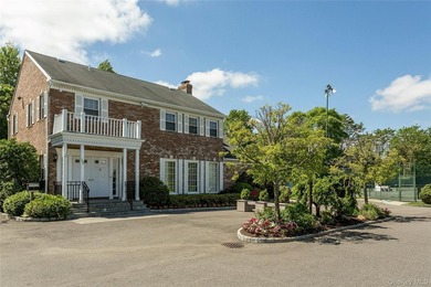 Enjoy Country Club Living with amenities galore.This Updated - photo 29