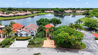 Beautifully remodeled 2-bedroom, 2-bath corner single-family - photo 45