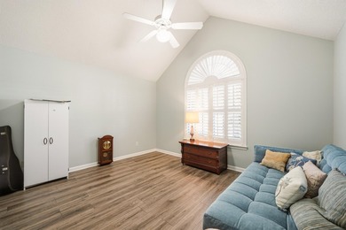 Enjoy carefree living in the desirable Fairway Lakes community - photo 5