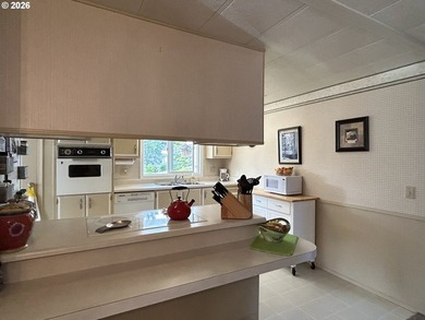 A beautiful place to live...welcome to this NW coastal location - photo 10