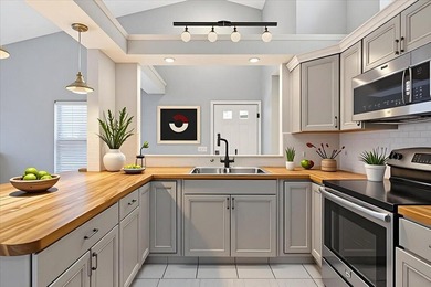 Beautiful 2 bedroom, 2 bathroom home featuring a brand new 2026 - photo 9