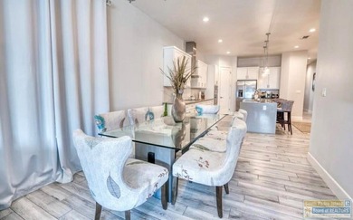 Perfect location on Gulf Blvd featuring 5BR/5BA that was built - photo 4