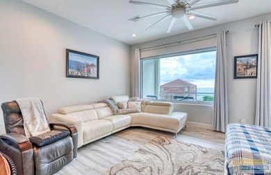Perfect location on Gulf Blvd featuring 5BR/5BA that was built - photo 6