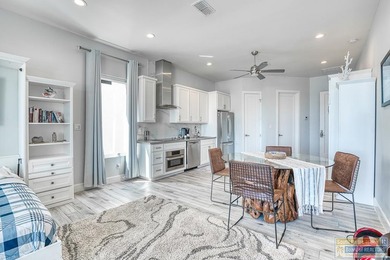 Perfect location on Gulf Blvd featuring 5BR/5BA that was built - photo 9
