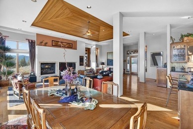 A Lifestyle Like No Other! Timeless mountain living awaits at - photo 14
