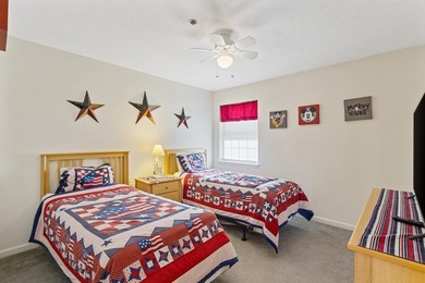 Introducing this fully furnished, top-floor end unit 2-bedroom - photo 15