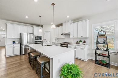 Experience refined living in this better-than-new residence - photo 5