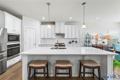 Experience refined living in this better-than-new residence - photo 7