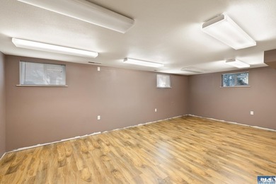 This Classic Cherry Hill home is a delight! Great layout with - photo 21