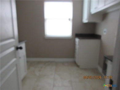 Priced to sell. Don't let this one get away. Beautiful home - photo 24